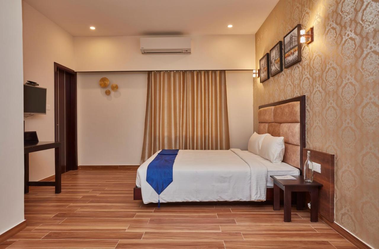 Hotel The Continentti Whitefield à Bangalore Extérieur photo